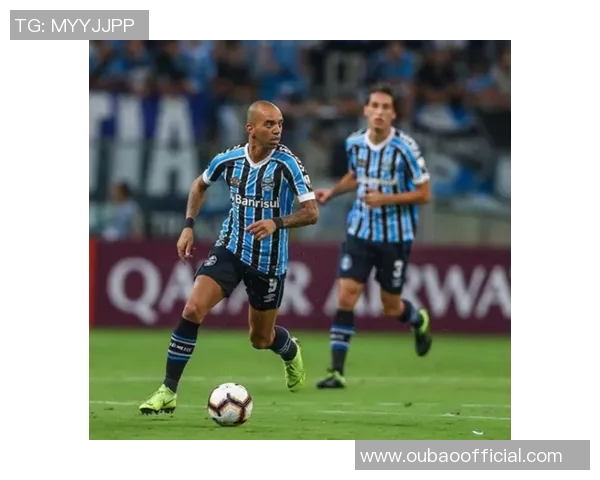 前利雅得胜利主帅卡斯特罗加盟格雷米奥合同延续至2027年底